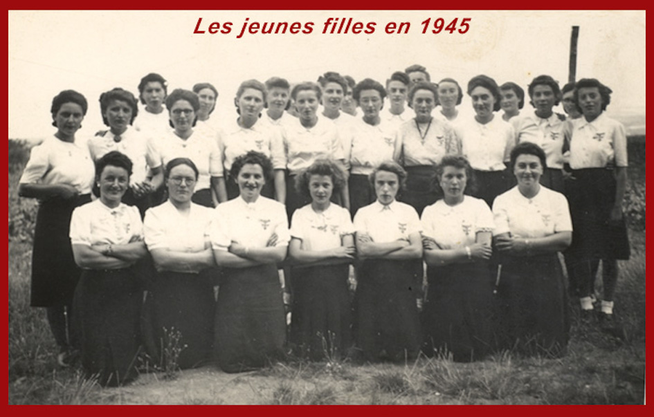 Jeunes filles vers 1945