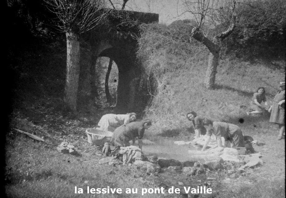 Lessive au pont de vaille 1